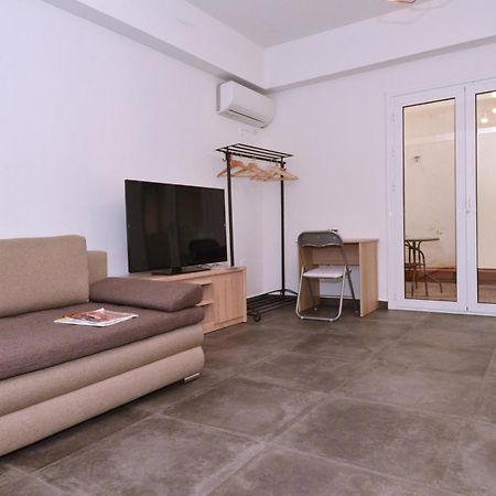 Koukaki, A Minimal Studio Atenas Exterior foto